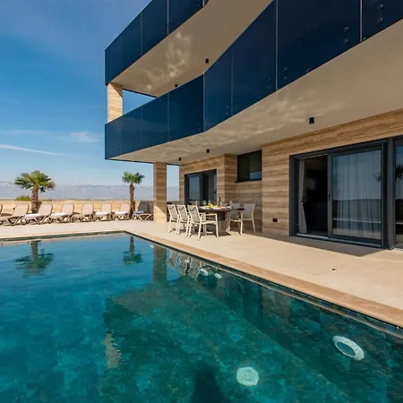 Βίλα Crowonder Travera 3 With Heated Swimming Pool - Crowonder Luxury Rent *