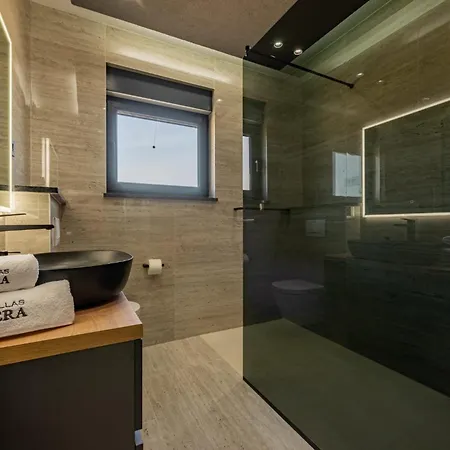 Βίλα Crowonder Travera 3 With Heated Swimming Pool - Crowonder Luxury Rent *