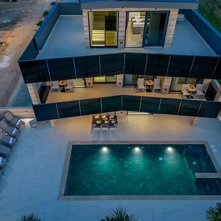 Crowonder Travera 3 With Heated Swimming Pool - Crowonder Luxury Rent Villa Privlaka (Zadar)
