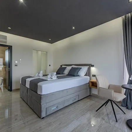 Crowonder Travera 3 With Heated Swimming Pool - Crowonder Luxury Rent *